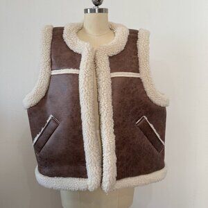 (NEW) Loft Brown Crackle Faux Leather Shearling Pocket Vest Open Front - XL